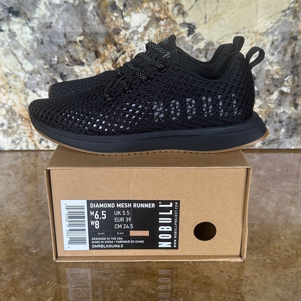 New Nobull Mesh Runner Mens 6.5/Womens 8 Black